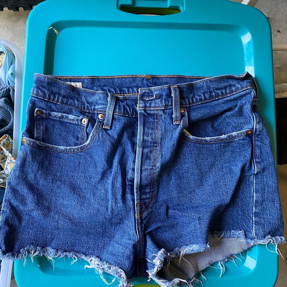 Levi Shorts